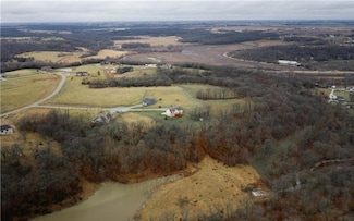 36 St, Winterset, IA 50273