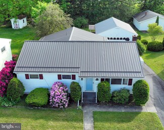 509 Sheridan Dr, Clearfield, PA 16830
