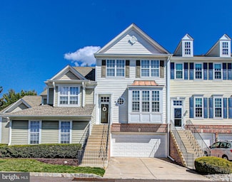 21 Charter Oak Ct Unit 202, Doylestown, PA 18901