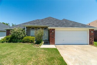 2559 Appleglen, Springdale, AR 72764