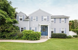 500 County Rd, Barrington, RI 02806