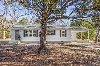 273 Pendergraft Rd, Bunnlevel, NC 28323