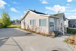 811 Kentucky St, Deer Lodge, MT 59722