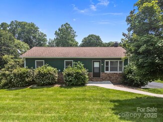 520 Forest St, Mars Hill, NC 28754