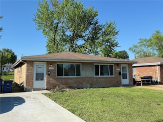 10748 Tropic Dr Unit 48-50, Saint Ann, MO 63074
