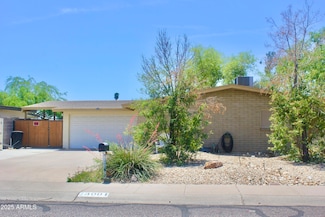 3001 W Shaw Butte Dr, Phoenix, AZ 85029