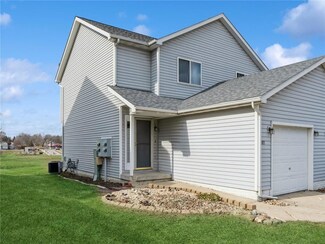 1117 N 6th St, Indianola, IA 50125