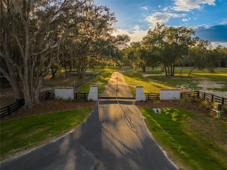 17287 SW 11 Ct, Newberry, FL 32669
