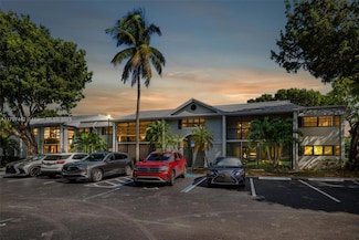 933 NE 199th St Unit 207, Miami, FL 33179