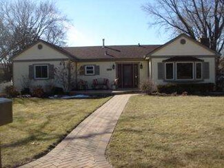 12402 S Oak Park Ave, Palos Heights, IL 60463