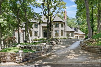 5011 E 84th St, Tulsa, OK 74137