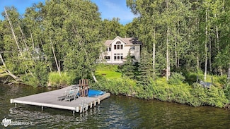 2995 N Meadow Lakes Dr, Wasilla, AK 99654
