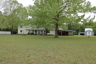 1910 Futch Rd, Adel, GA 31620