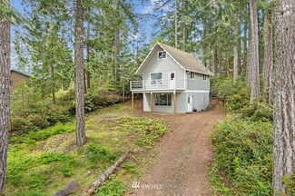 70 N Canal View Ct, Lilliwaup, WA 98555
