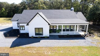 24615 Old Meadow Rd, Seaford, DE 19973