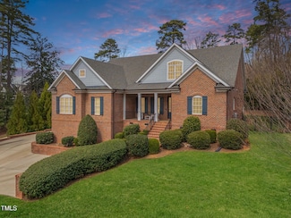 3204 Cobblestone Ct, Raleigh, NC 27607