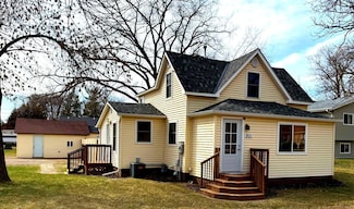 901 7th Ave N, Princeton, MN 55371