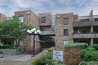 1912 Prairie Square Unit 125, Schaumburg, IL 60173