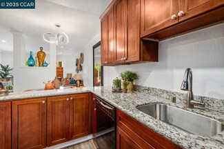 2742 Oak Rd Unit 197, Walnut Creek, CA 94597