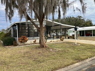 1505 Saint Lawrence Dr, Grand Island, FL 32735