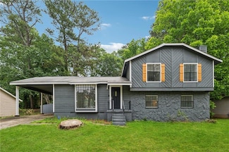 9176 Greenwood Dr, Jonesboro, GA 30238