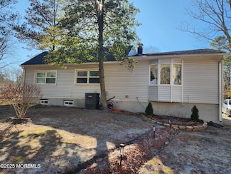 517 Newtons Corner Rd, Howell, NJ 07731