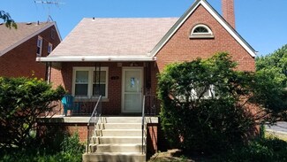 2108 Lake Ave, Whiting, IN 46394