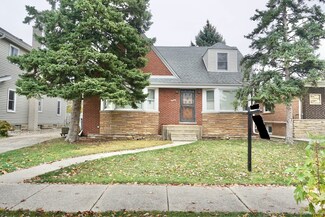 4727 N Newcastle Ave, Harwood Heights, IL 60706