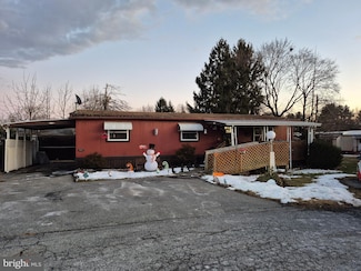 8774 Breinig Run Cir, Breinigsville, PA 18031