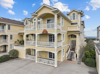 1613 N Virginia Dare Trail Unit 13, Kill Devil Hills, NC 27948