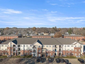 600 Grandview Ct Unit 610, Iowa City, IA 52246
