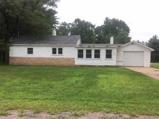 6841 Wazeecha Ave, Wisconsin Rapids, WI 54494