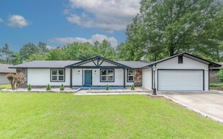 1907 Creekwood Dr, Conway, AR 72032