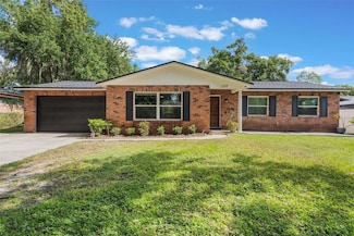 209 Carriage Hill Dr, Casselberry, FL 32707