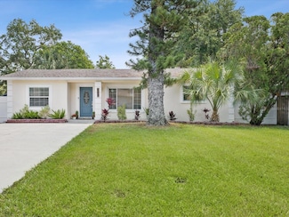 173 21st Terrace SE, Largo, FL 33771