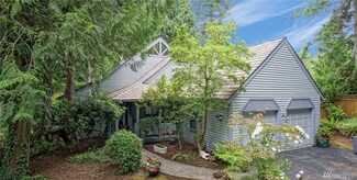 16617 NE 42nd Ct, Redmond, WA 98052