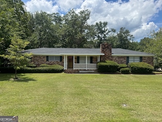 108 Plum St, Dublin, GA 31021