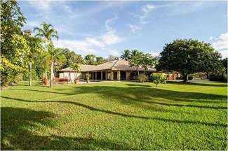 9833 NW 45th St, Coral Springs, FL 33065