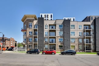 2600 University Ave SE Unit 208, Minneapolis, MN 55414