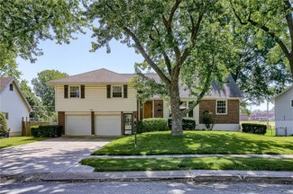 6513 N Michigan Ave, Kansas City, MO 64118