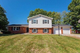 4221 N Wilshire Dr, Marion, IN 46952