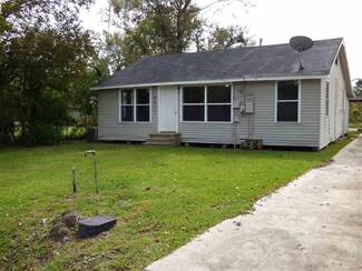 3517 Martin St, Orange, TX 77630