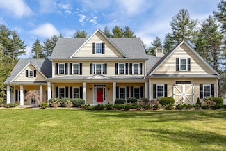 74 Greystone Ln, Carlisle, MA 01741