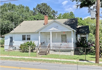 318 Cedar St, La Fayette, GA 30728
