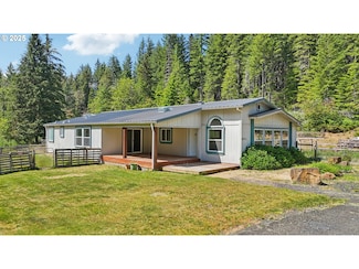 801 Hemlock Rd, Carson, WA 98610