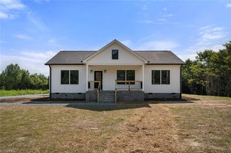 532 Wellhouse Dr, Walnut Cove, NC 27052