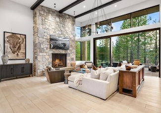 7750 Lahontan Dr, Truckee, CA 96161