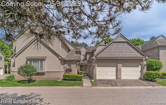 750 S Milford Rd S Milford Rd, Milford Vlg, MI 48381