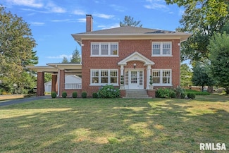 1835 Mound Rd, Jacksonville, IL 62650