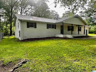 6365 Pocahontas Rd, Bessemer, AL 35022